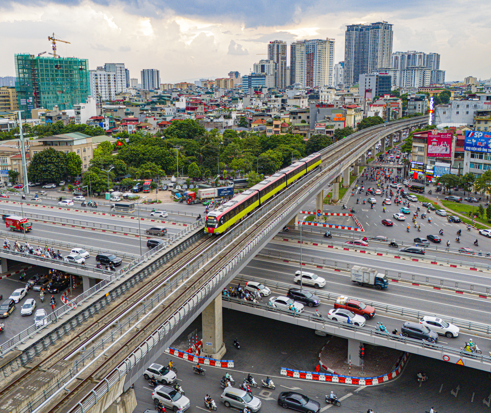 Đoạn trên cao đã hoạt động, đoạn đi ngầm của đường sắt Nhổn - ga Hà Nội giờ ra sao?- Ảnh 2.