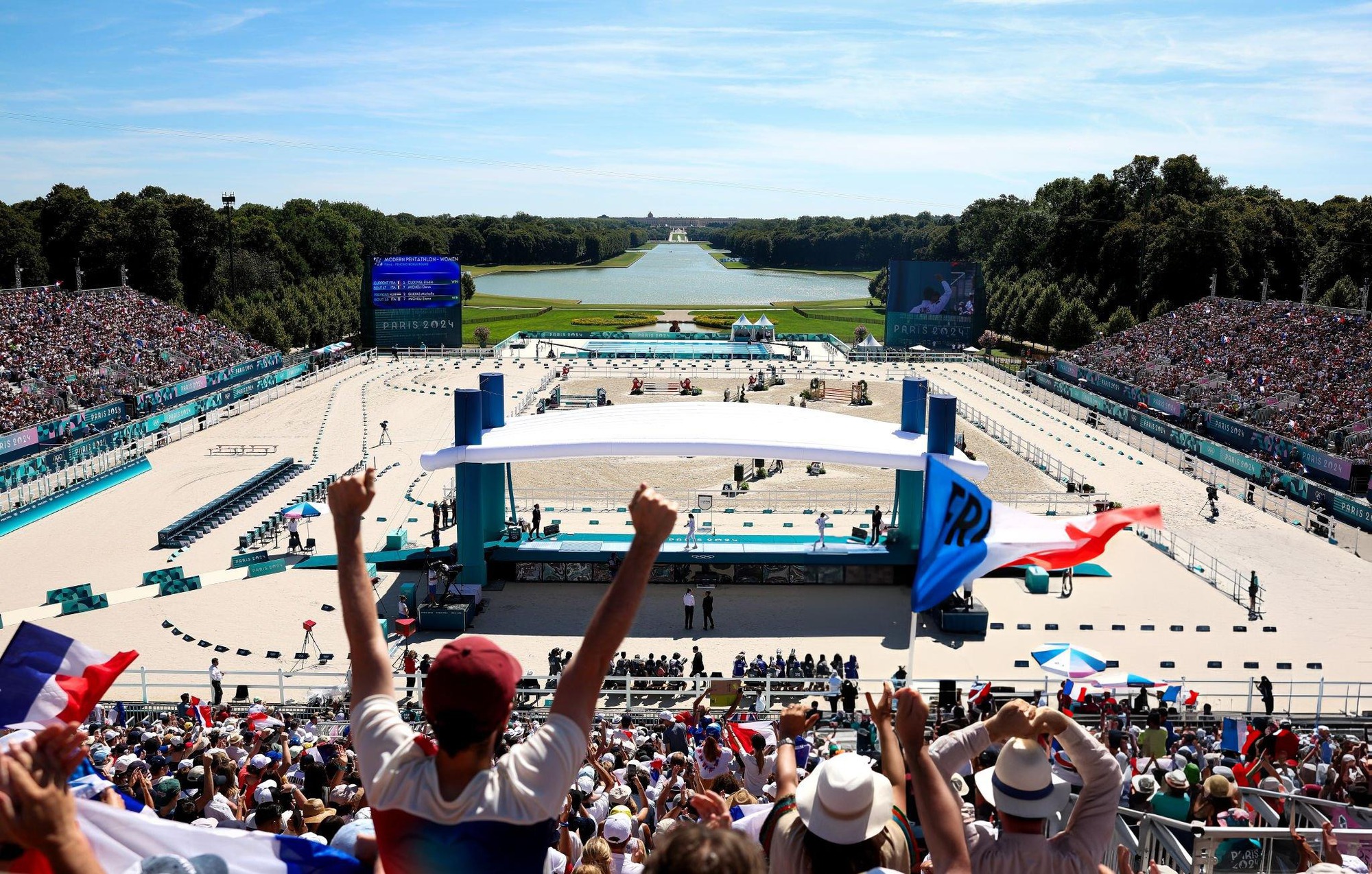 Olympic 2024 và những con số khó tin: 7 màn cầu hôn thành công, 91 kg tháp Eiffel cho VĐV và 7.000 chiếc bánh mỗi ngày- Ảnh 2.