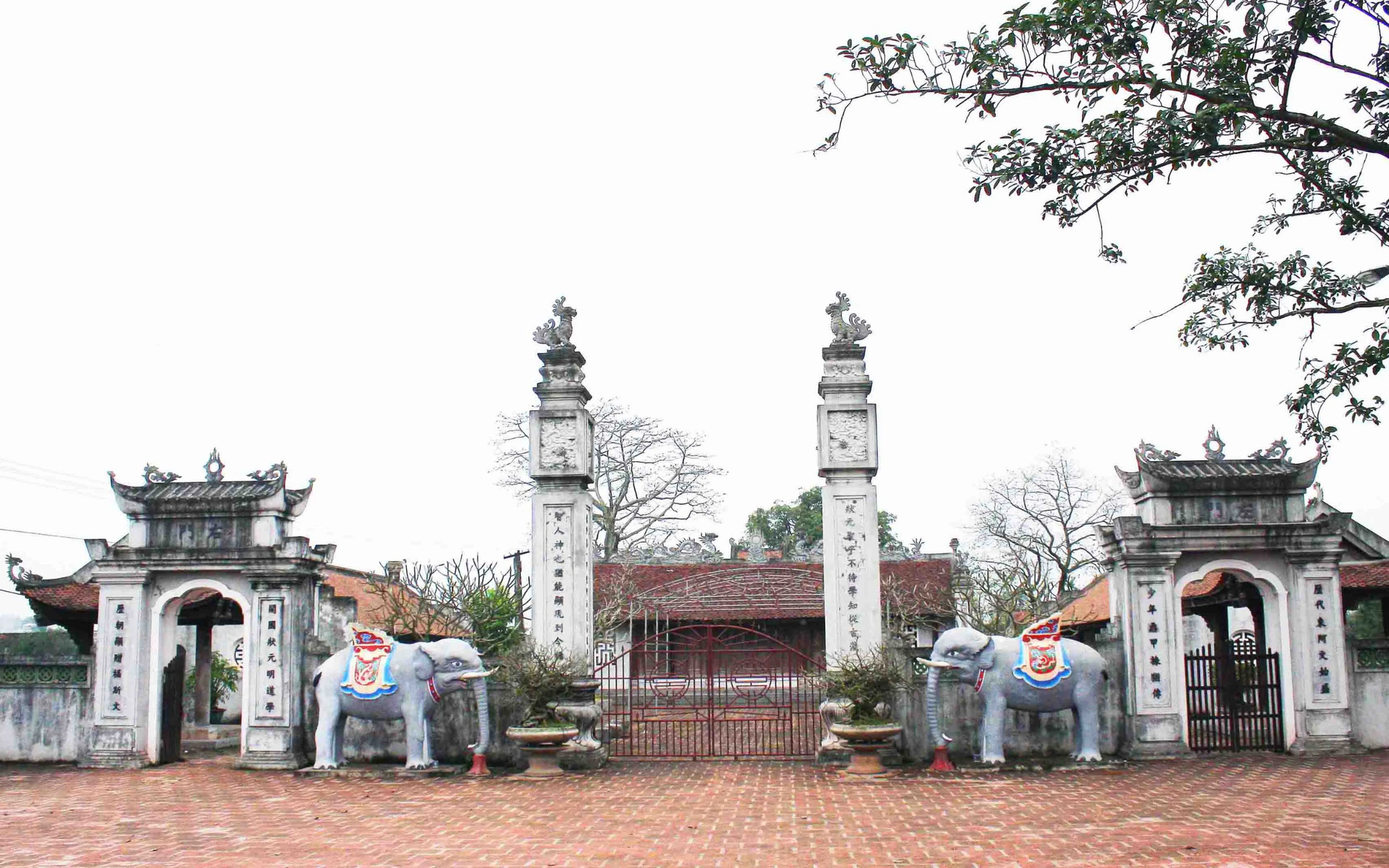 Nhân vật huyền thoại trong sử Việt, được Vua truy phong "Đại vương thành hoàng": Trí tuệ lẫy lừng từng khiến nước láng giềng choáng ngợp - Ảnh 3.