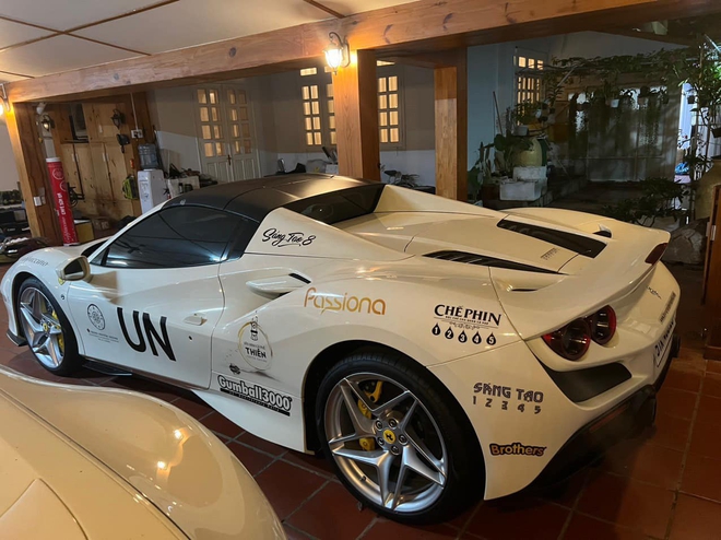 Lộ diện dàn siêu xe của ông Đặng Lê Nguyên Vũ tham gia Gumball 3000: 5 chiếc Ferrari, Bugatti Veyron đã được độ lại- Ảnh 12.