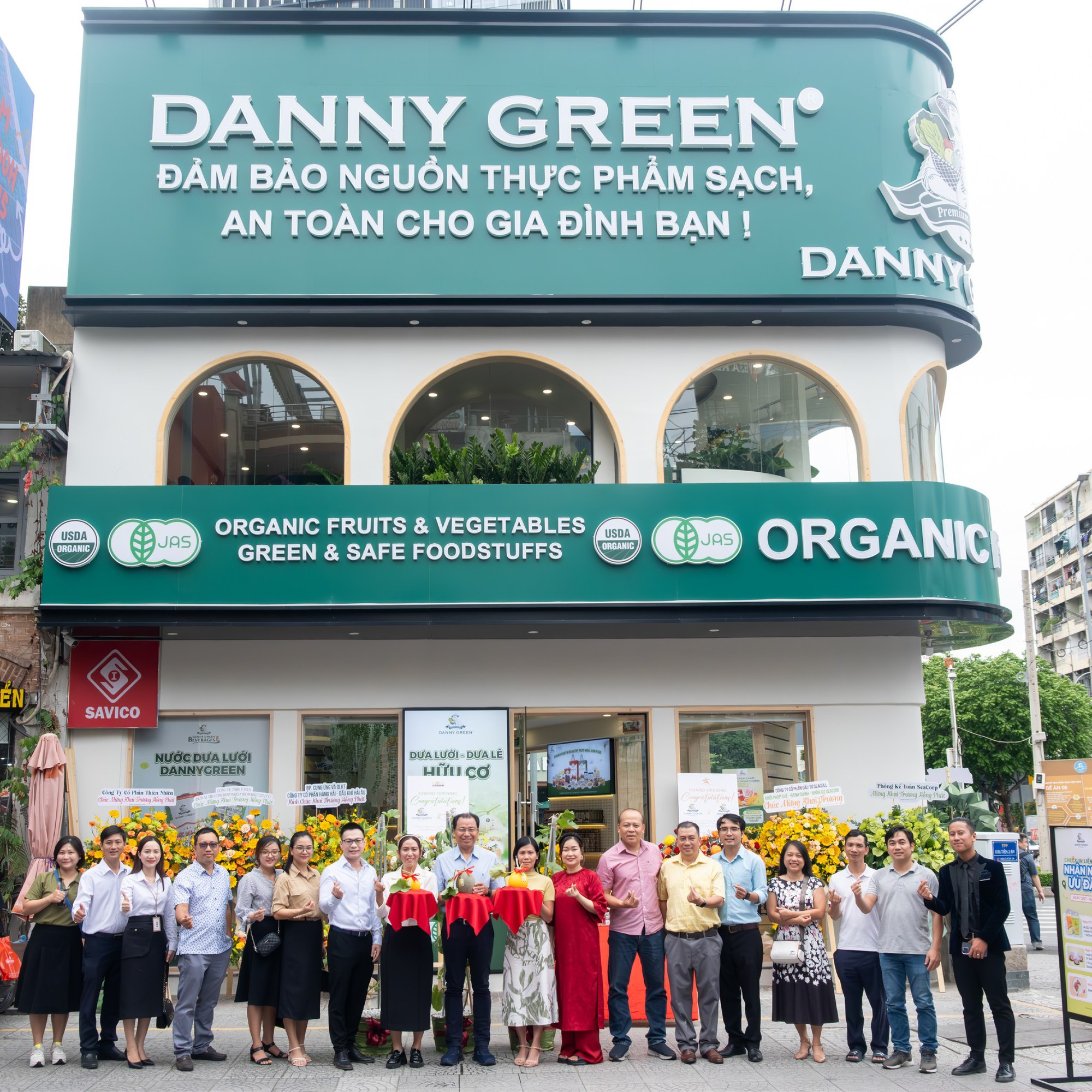 Sau Soya Garden, Phin Deli và MIA, cửa hàng bán rau củ Danny Green có phá được "lời nguyền 2 năm" ở mặt bằng Ngã sáu Phù Đổng giá thuê 700 triệu đồng/tháng? - Ảnh 3.