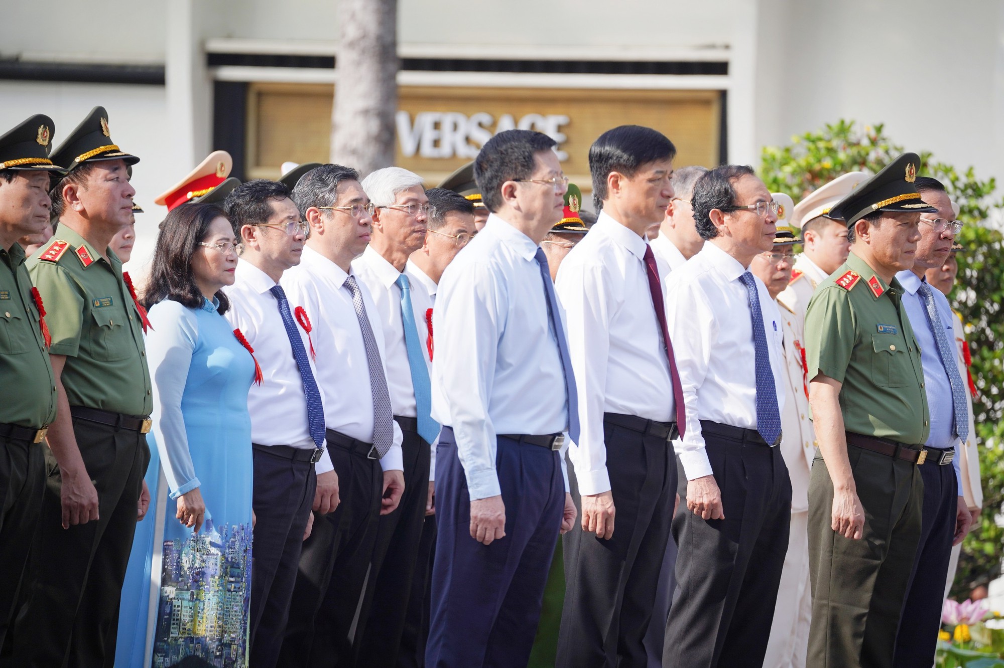 Tổng Bí thư, Chủ tịch nước Tô Lâm dự Lễ dâng hoa, báo công dâng Bác của Công an TP HCM- Ảnh 3.