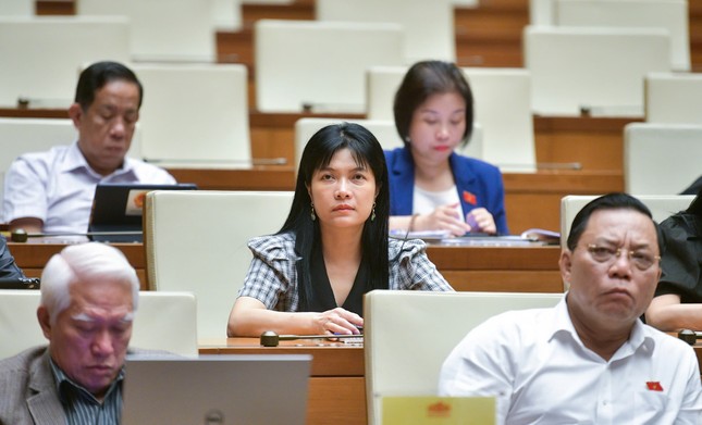 Chủ tịch Quốc hội đánh giá cao ' tư lệnh ngành ' sau phiên chất vấn - Ảnh 2.