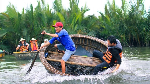 Chuyến đi thuyền ở miền Trung lọt danh sách "tuyệt vời nhất thế giới": Giá vé chưa đến 100.000 đồng/người - Ảnh 9.