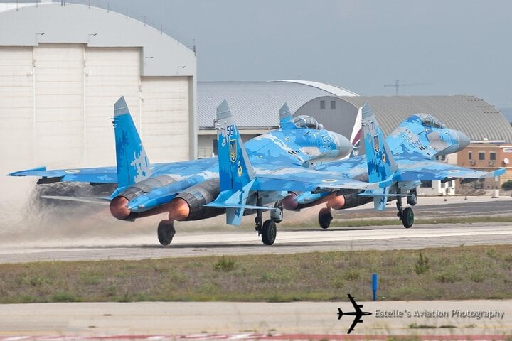 Những chiếc Su-27 cuối cùng của Ukraine dần rơi rụng- Ảnh 2.