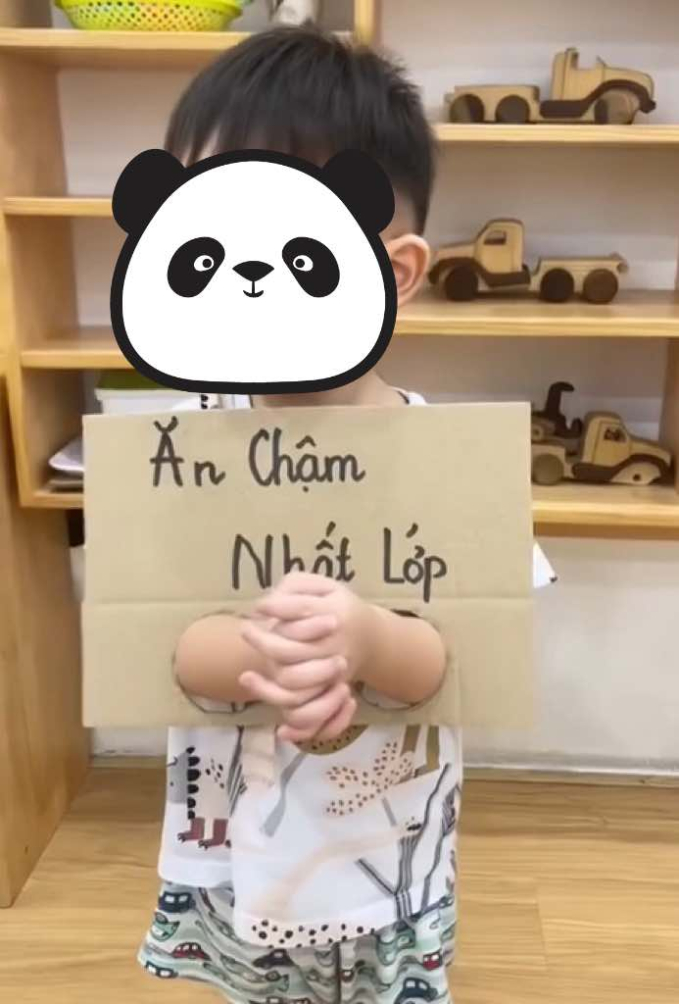 Một clip &quot;đu trend&quot; của giáo viên mầm non gây phẫn nộ: Con cái chúng ta đi học hay đi tù? - Ảnh 1.