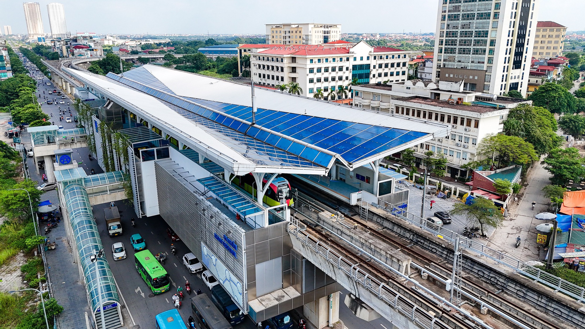 "Đột nhập" truyến metro Nhổn - ga Hà Nội trước ngày vận hành thương mại- Ảnh 2.