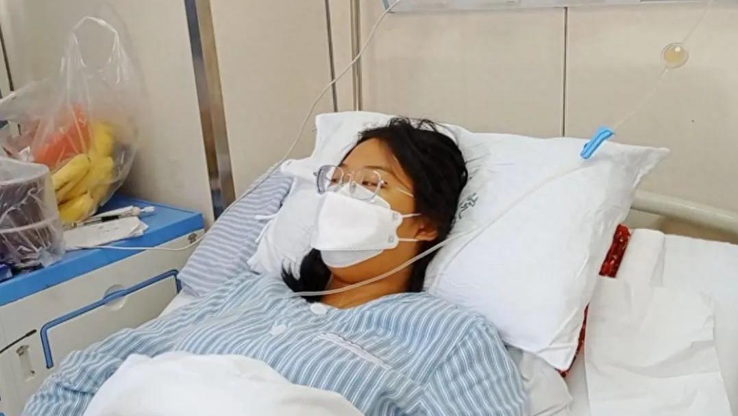 Nữ sinh bàng hoàng khi bị suy gan ở tuổi 15: Bác sĩ nói nguyên nhân đến từ 1 thói quen tai hại- Ảnh 1. Nữ sinh bàng hoàng khi bị suy gan ở tuổi 15: Bác sĩ nói nguyên nhân đến từ 1 thói quen tai hại- Ảnh 1.