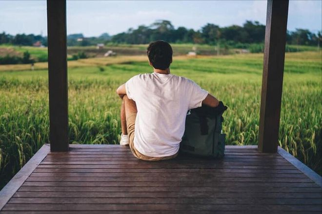 B&aacute;n mảnh đất 7 tỷ đồng để cho con tiền mua nh&agrave;, đến nơi, nghe được 1 c&acirc;u n&oacute;i của con trai, t&ocirc;i quyết định mang tiền về- Ảnh 1.