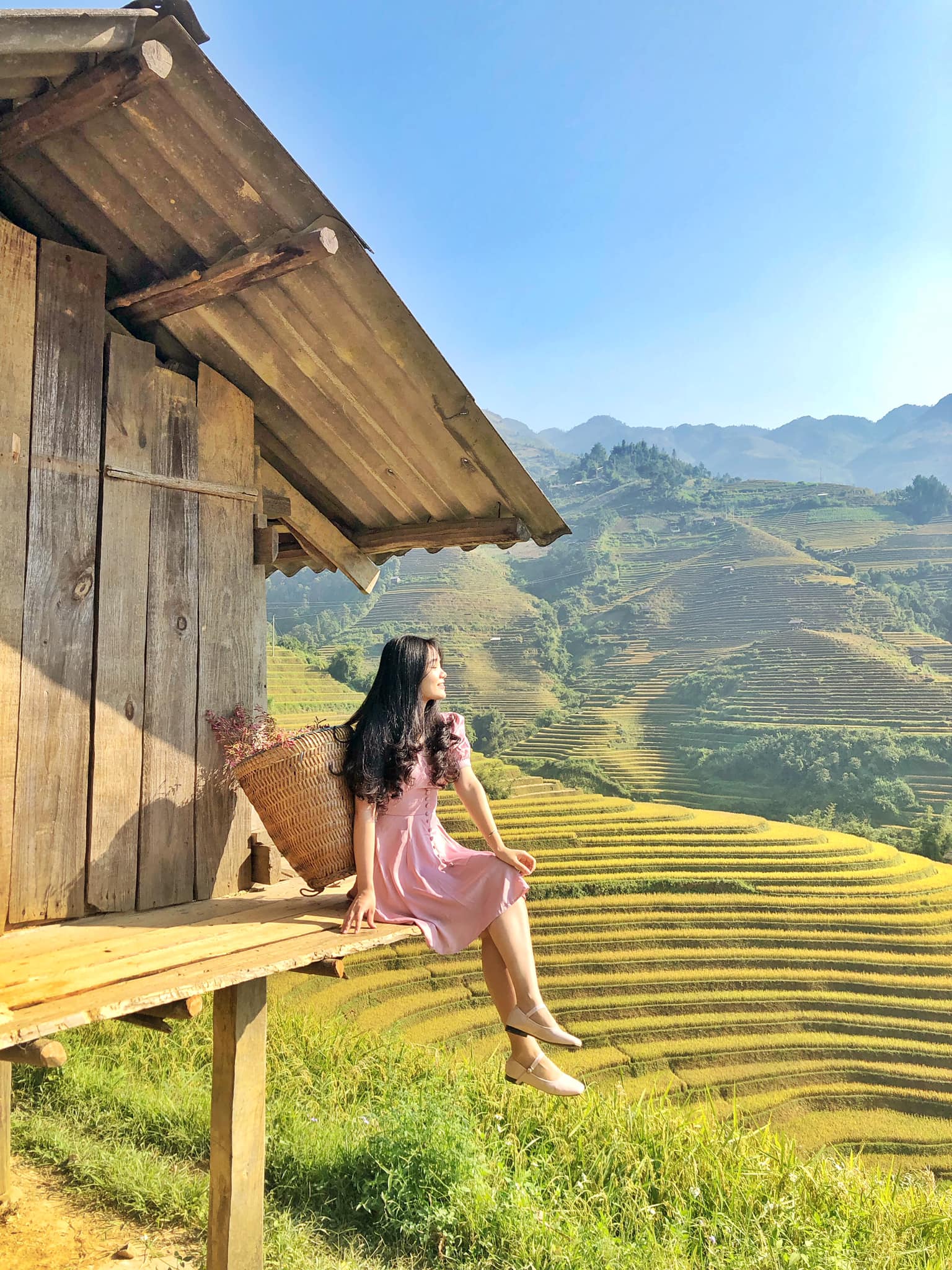 Huyện miền núi lọt danh sách "điểm đến có vẻ đẹp siêu thực", cách Hà Nội 300km, đường lên khó hơn Sa Pa- Ảnh 10. Huyện miền núi lọt danh sách "điểm đến có vẻ đẹp siêu thực", cách Hà Nội 300km, đường lên khó hơn Sa Pa- Ảnh 10.