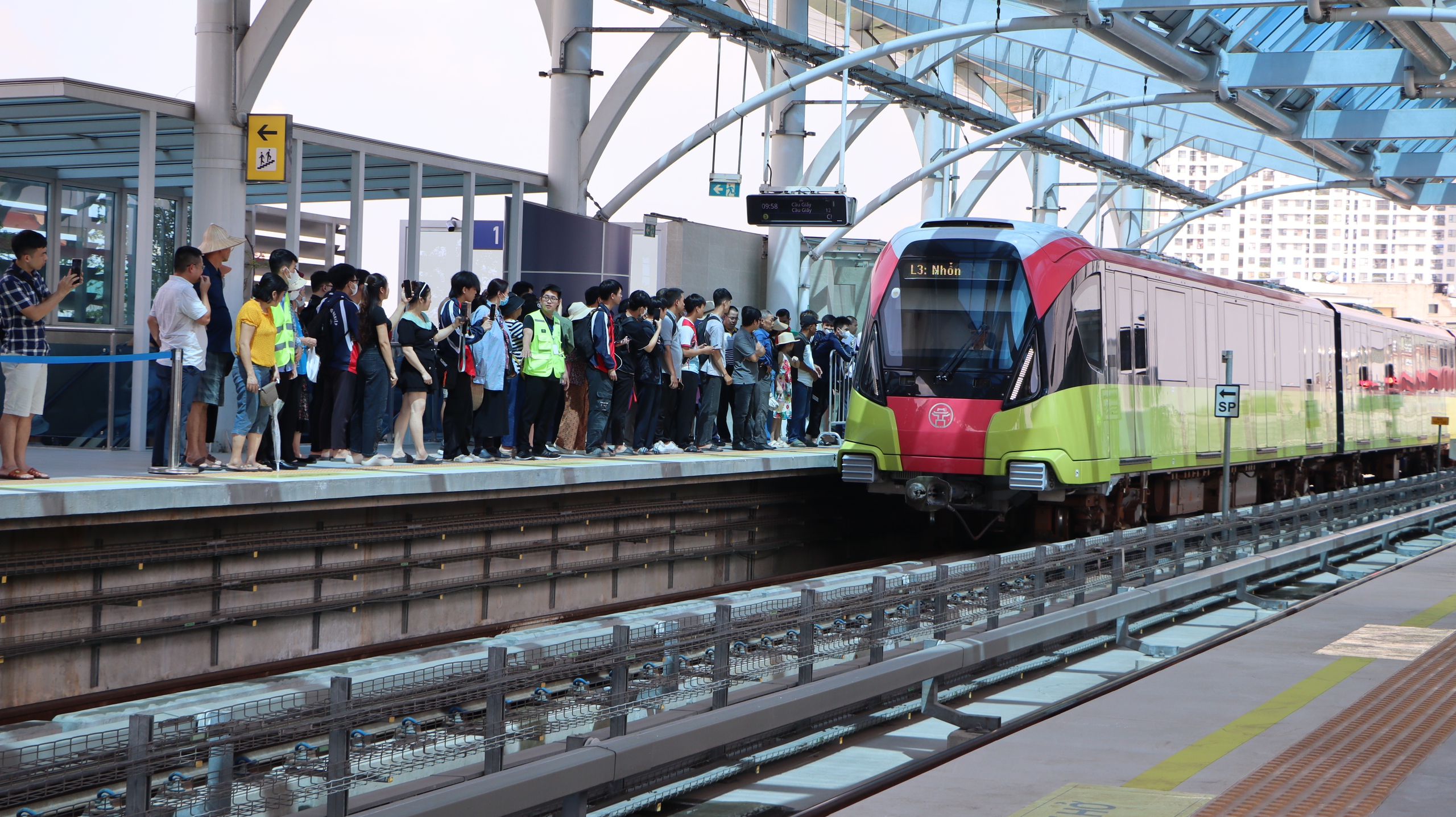 Tuyến metro vừa đạt kỷ lục "vô tiền khoáng hậu" ở Hà Nội sở hữu công nghệ hiện đại thế nào? - Ảnh 3.