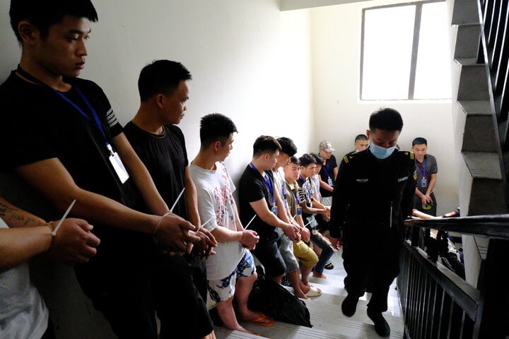 C&ocirc;ng an H&agrave; Tĩnh t&igrave;m bị hại của tổ chức lừa đảo tại Tam gi&aacute;c v&agrave;ng- Ảnh 1.