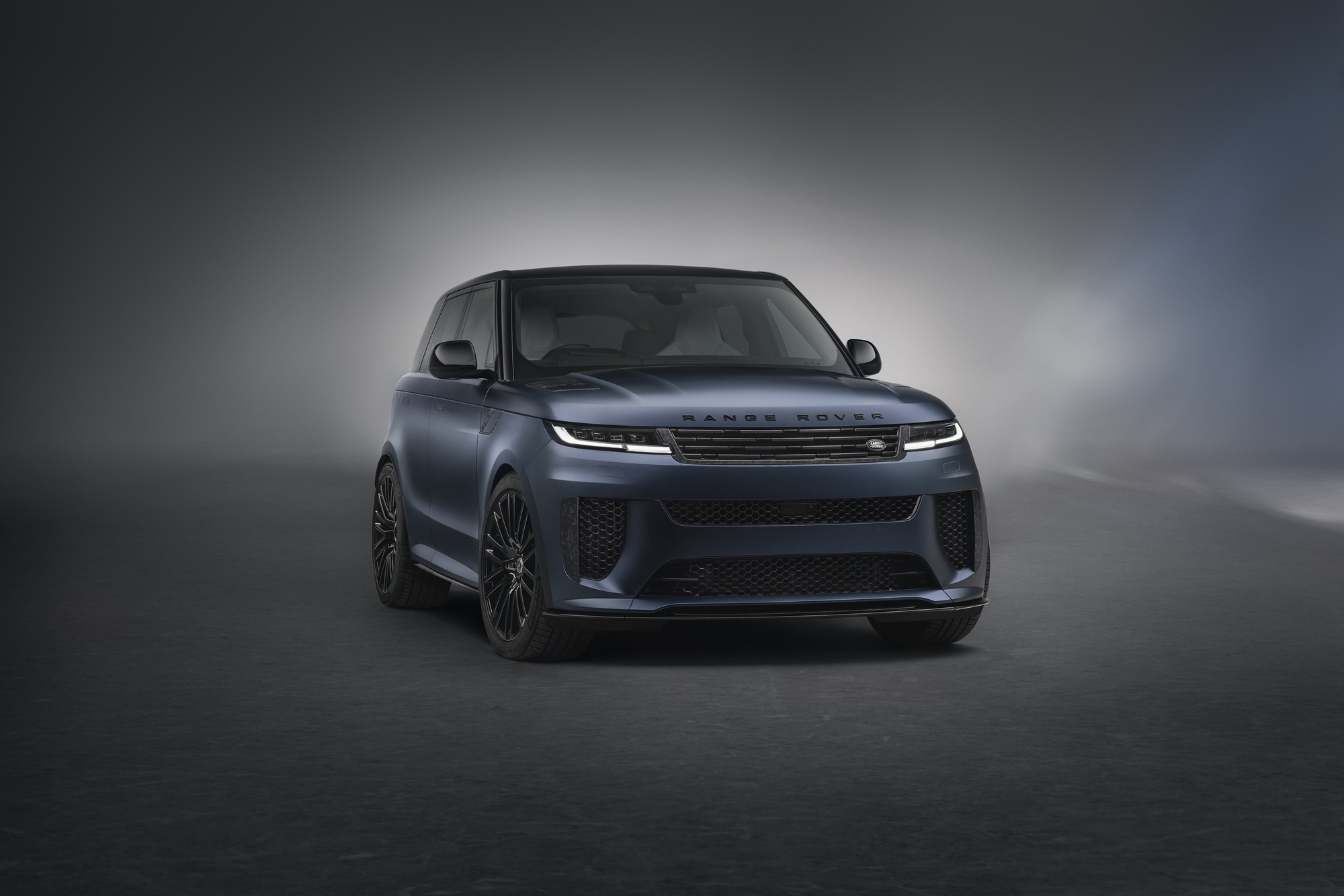 Range Rover Sport SV Edition Two 2025 ra mắt: 4 màu sơn như hàng thửa ...