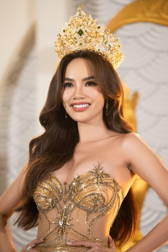 Clip b&agrave; Phạm Kim Dung th&aacute;i độ căng thẳng với Hoa hậu L&ecirc; Ho&agrave;ng Phương- Ảnh 6.