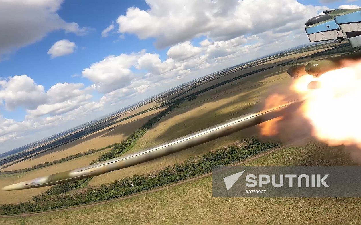 Ukraine liên tục kéo căng lực lượng Nga, đồng minh của Moscow tuyên bố điều quân sát biên giới- Ảnh 1. Ukraine liên tục kéo căng lực lượng Nga, đồng minh của Moscow tuyên bố điều quân sát biên giới- Ảnh 1.