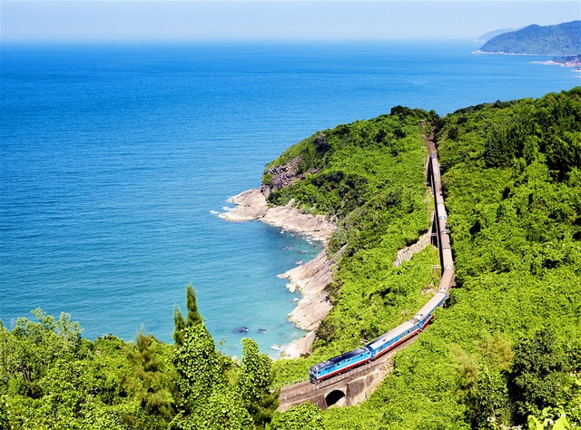 Một hình thức du lịch Việt Nam được yêu thích bậc nhất ĐNÁ: Lonely Planet đánh giá là "đáng kinh ngạc nhất thế giới", khách nước ngoài đều muốn thử một lần - Ảnh 1. Một hình thức du lịch Việt Nam được yêu thích bậc nhất ĐNÁ: Lonely Planet đánh giá là "đáng kinh ngạc nhất thế giới", khách nước ngoài đều muốn thử một lần - Ảnh 1.