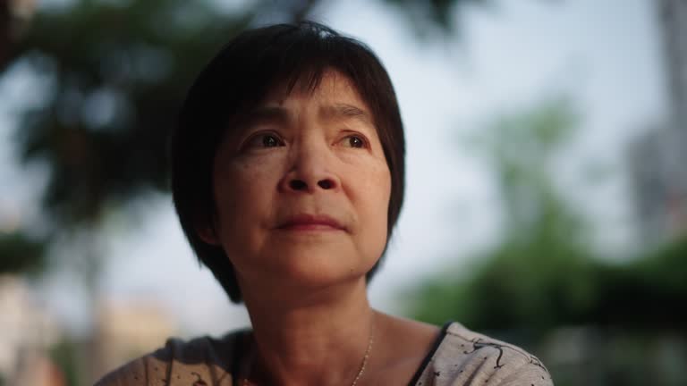 B&aacute;n mảnh đất 7 tỷ đồng để cho con tiền mua nh&agrave;, đến nơi, nghe được 1 c&acirc;u n&oacute;i của con trai, t&ocirc;i quyết định mang tiền về- Ảnh 2.