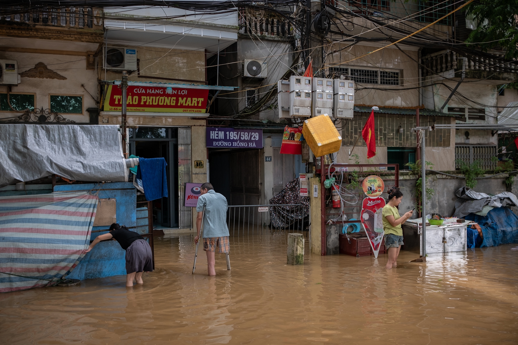 Hà Nội: Cuộc sống của người dân Phúc Tân sau 1 ngày chạy lũ- Ảnh 9.