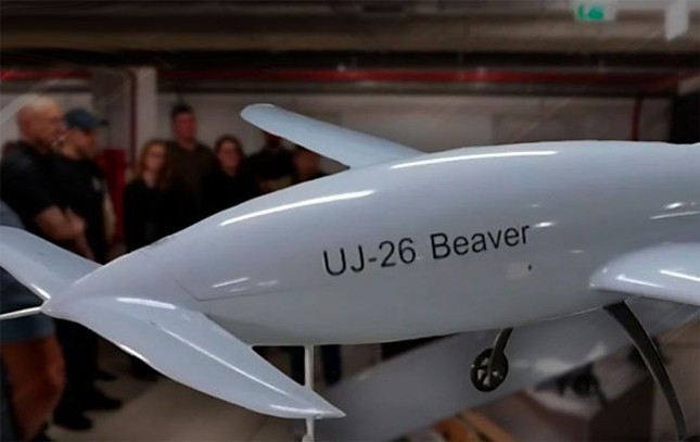 Ukraine tiết lộ vũ khí UAV Bober tấn công máy bay Nga - Ảnh 1.