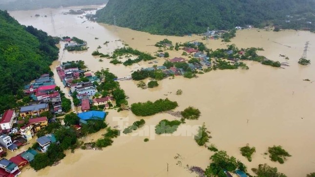 Bão số 3 'thổi bay' 40.000 tỷ đồng, giảm GDP cả năm- Ảnh 1.