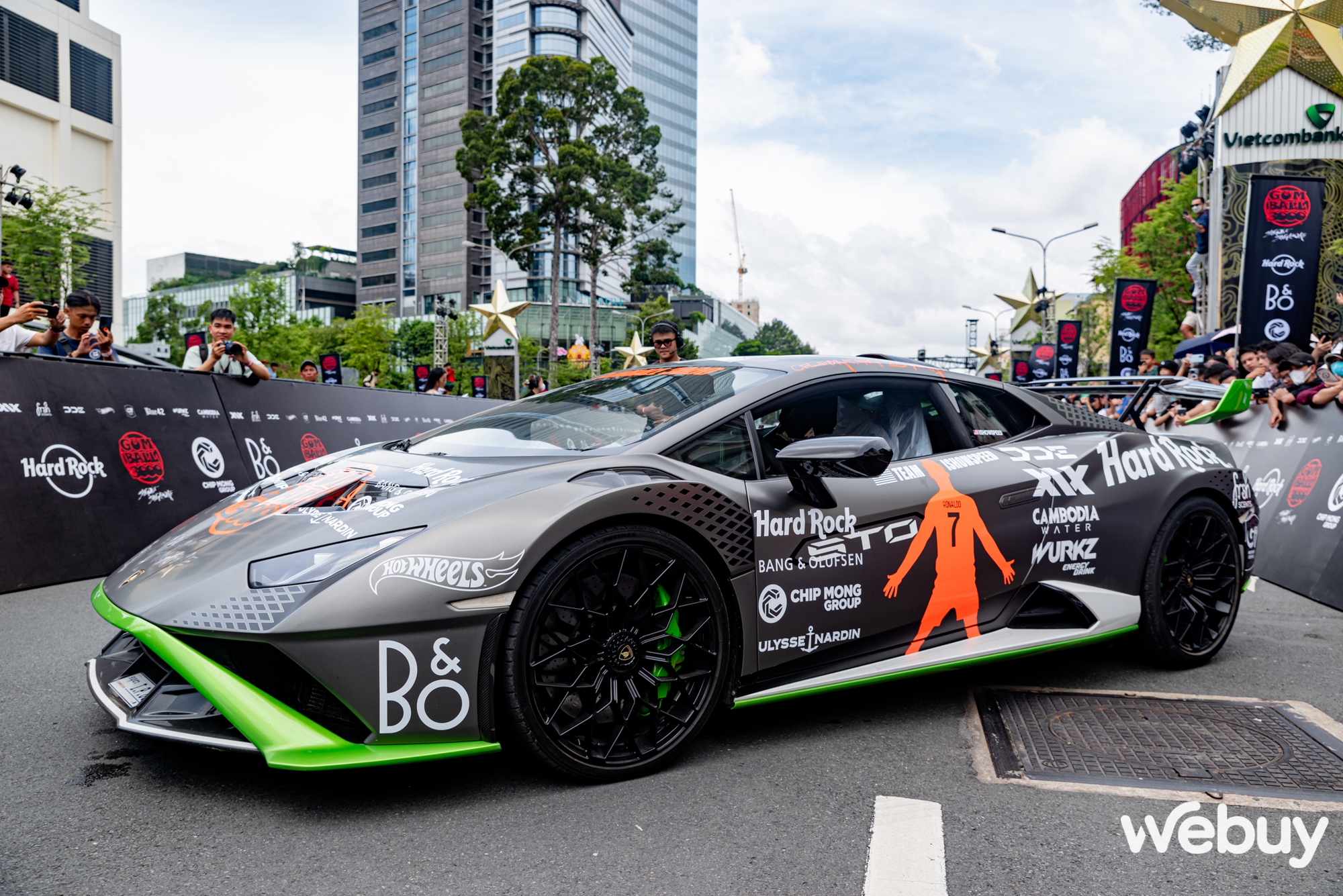 Chiêm ngưỡng loạt siêu xe tại Gumball 3000: Không chỉ đắt giá mà còn nổi bật về độ hiếm- Ảnh 11.