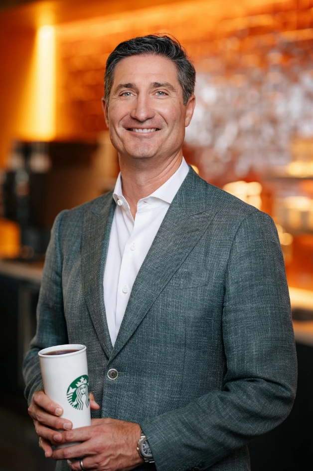 Con số tạo nên Brian Niccol: Thành công nhờ 5 từ "sáo rỗng", trở thành tân CEO Starbucks ở tuổi 50 nhờ 5 từ chinh phục toàn bộ hội đồng quản trị- Ảnh 3.