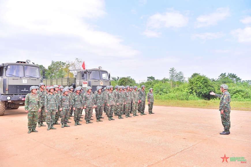 Binh chủng Pháo binh luyện tập diễu binh, diễu hành- Ảnh 1.