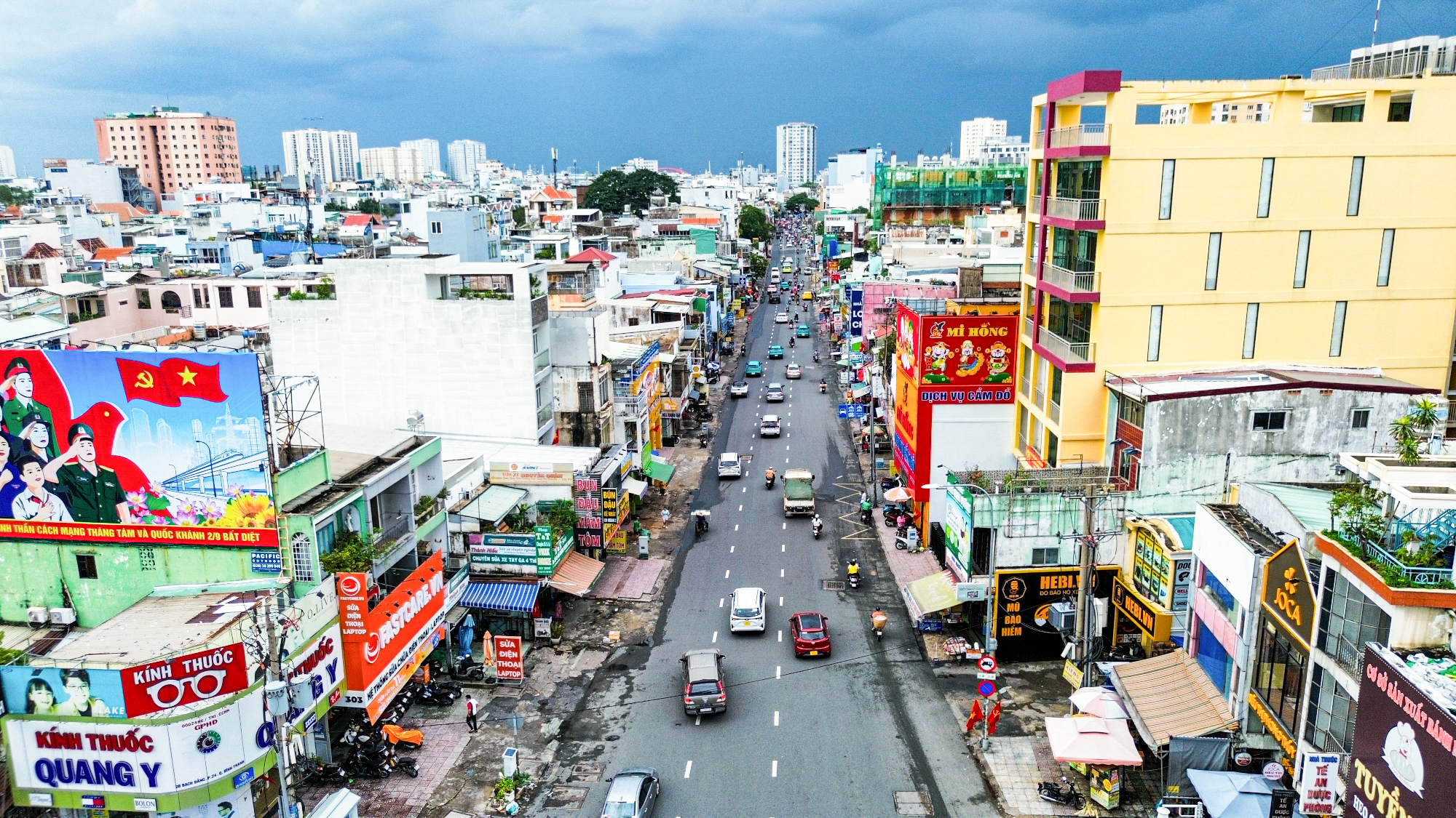 Cảnh đối lập trên con đường huyết mạch nối Thành phố Hồ Chí Minh và Bình Dương: Nơi là đại lộ 8 làn xe, nơi đang chuẩn bị 14.000 tỷ để mở rộng- Ảnh 5.