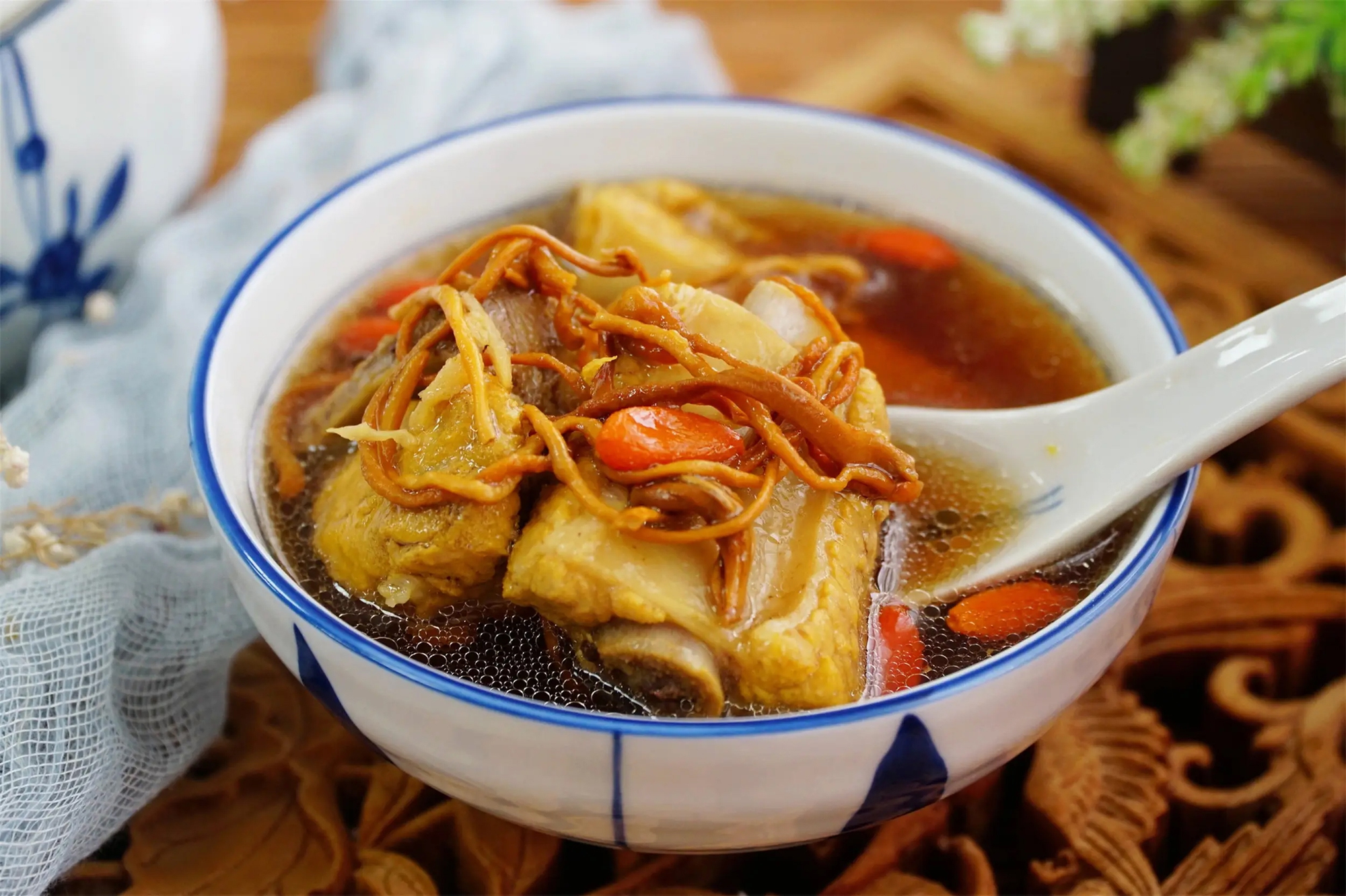 Mùa thu uống 5 loại canh sẽ 