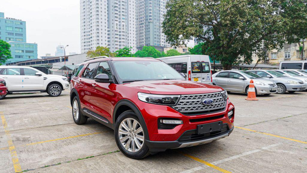 Muốn mua Ford Explorer 'giá rẻ' thì đây là một lựa chọn: Giá giảm 249 triệu, thực tế còn 1,85 tỷ, đã đổi động cơ, thêm bảo hành- Ảnh 4.