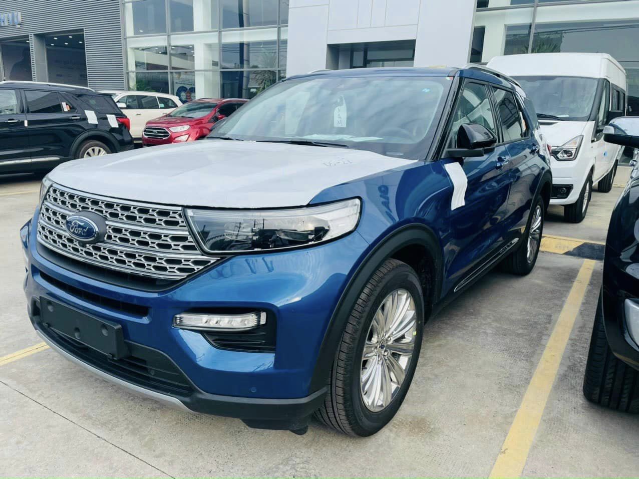 Muốn mua Ford Explorer 'giá rẻ' thì đây là một lựa chọn: Giá giảm 249 triệu, thực tế còn 1,85 tỷ, đã đổi động cơ, thêm bảo hành- Ảnh 5.