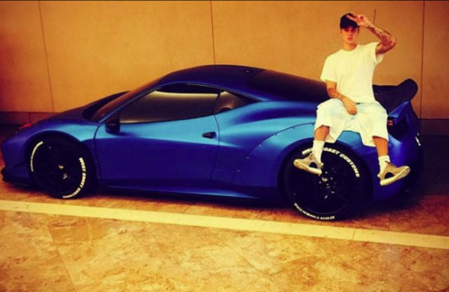 Có thật là Justin Bieber "đánh mất bản thân tại buổi tiệc của Diddy để đổi lấy siêu xe Ferrari, tiền tài và danh vọng"?- Ảnh 2.