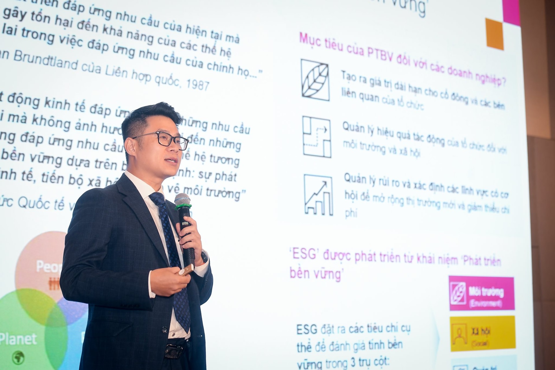 Biến ESG thành lợi thế cạnh tranh của doanh nghiệp: Hai từ khoá quan trọng và những bài học thành công - Ảnh 4.