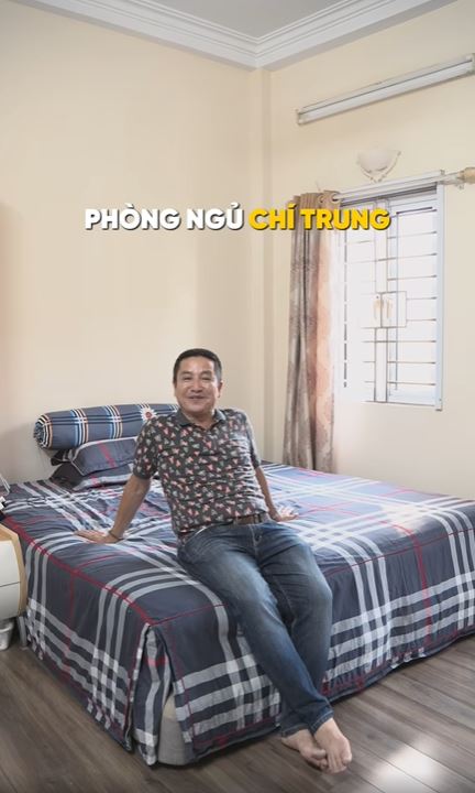 NSƯT Chí Trung không sống cùng bạn gái đại gia kém 18 tuổi, hé lộ chỗ ở tại số 1 Tràng Tiền - Ảnh 7.