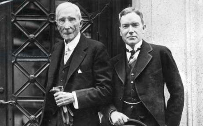 Tỷ phú Rockefeller dặn con: Muốn giàu thì đừng bao giờ làm 1 việc bởi "đó là nguồn gốc của sự thất bại”- Ảnh 1.