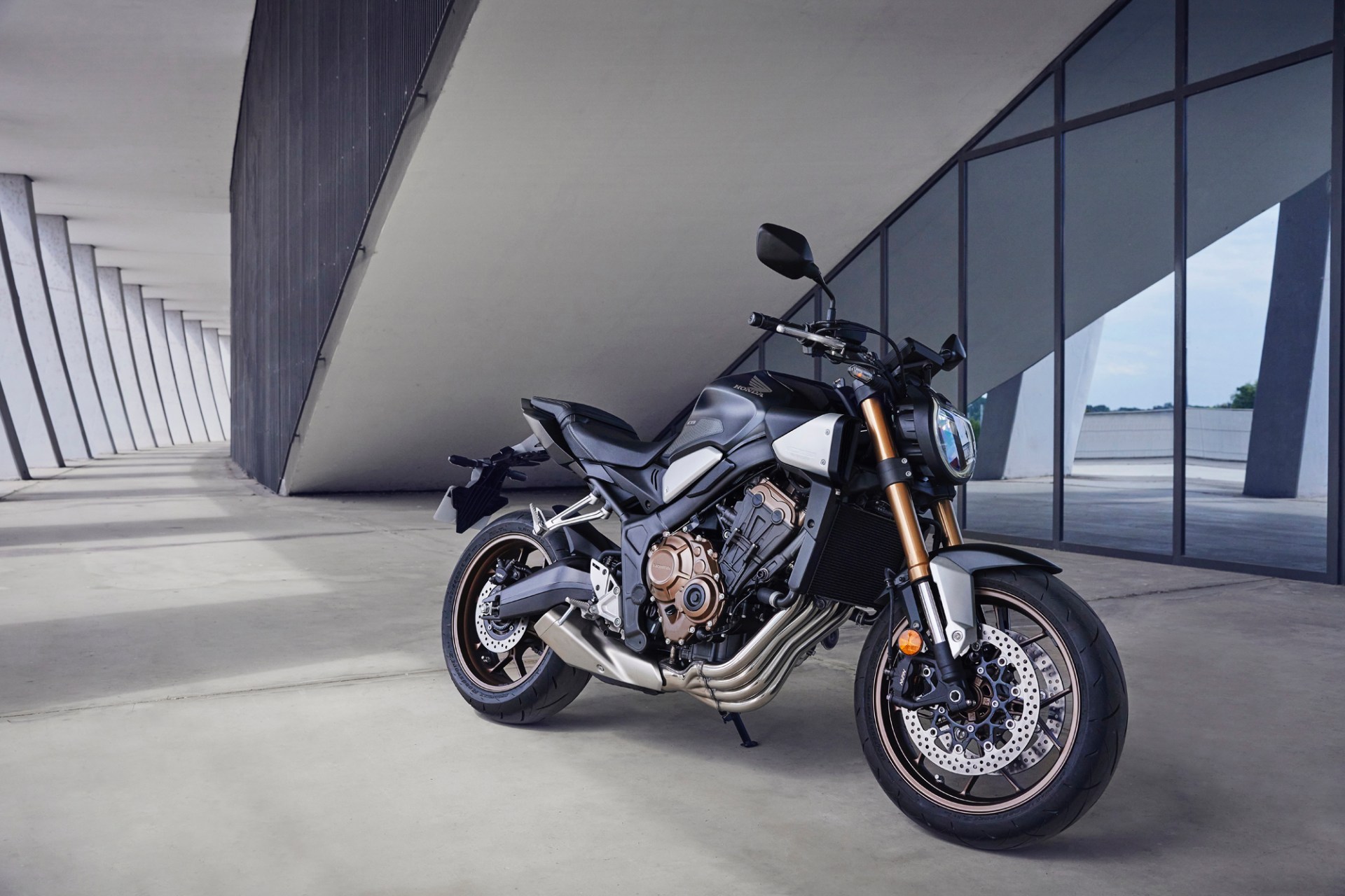 Loạt xe phân khối lớn Honda ra mắt Việt Nam: Có cả sport bike, naked bike, cào cào, thêm công nghệ mới thay đổi trải nghiệm lái- Ảnh 1. Loạt xe phân khối lớn Honda ra mắt Việt Nam: Có cả sport bike, naked bike, cào cào, thêm công nghệ mới thay đổi trải nghiệm lái- Ảnh 1.