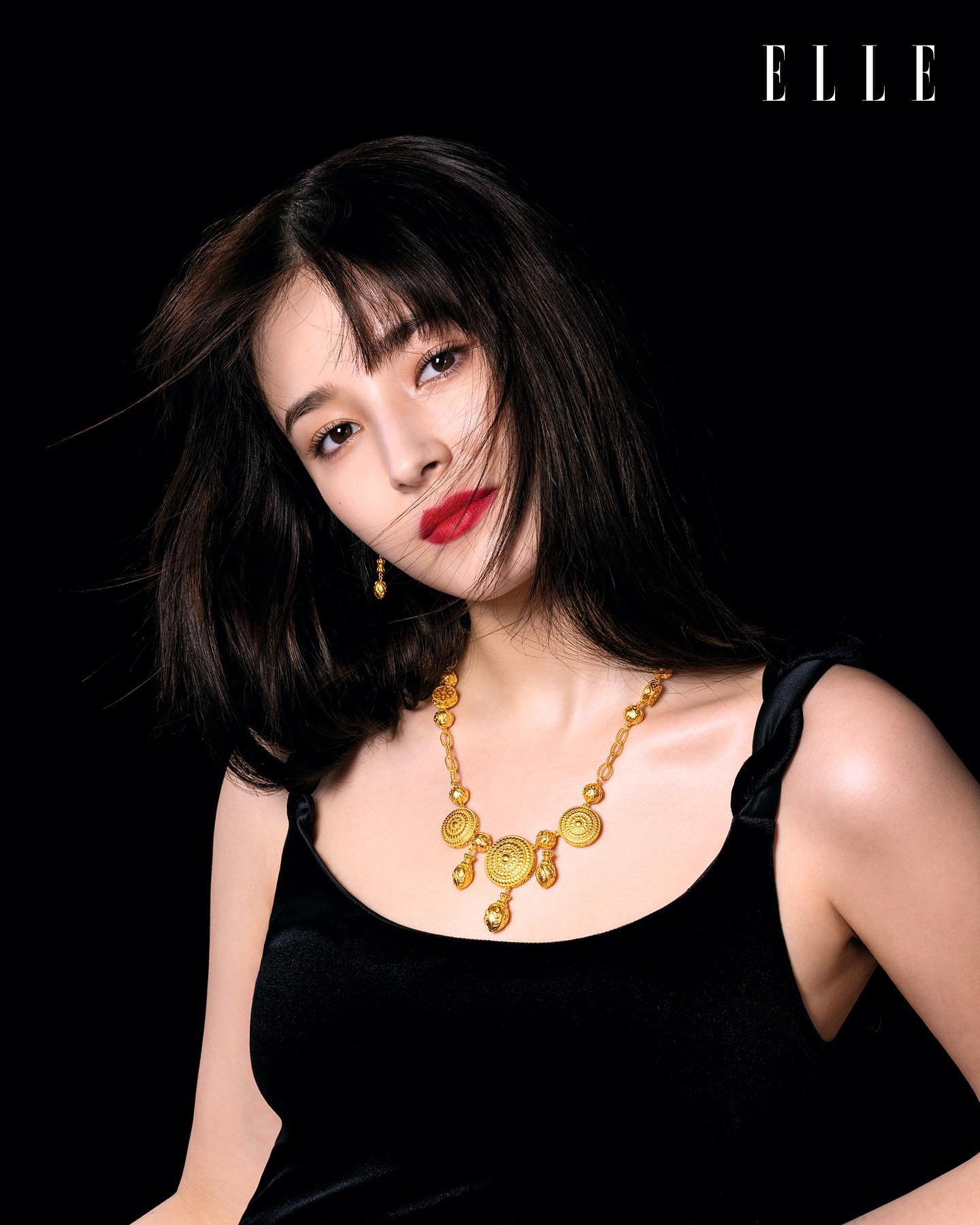 Hot girl phố đi bộ H&agrave; Nội 1 thời giờ l&agrave; mỹ nh&acirc;n đẹp vượt mặt BLACKPINK- Ảnh 8.