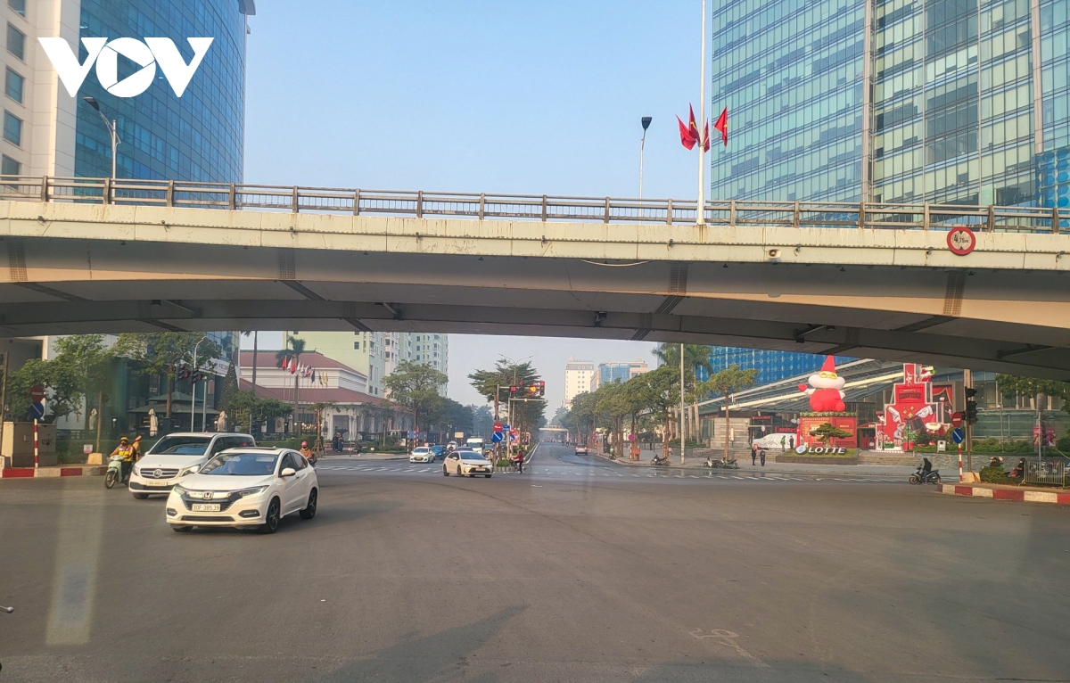 Ngày đầu áp dụng xử phạt giao thông nghiêm khắc , tài xế ân hận - Ảnh 6.