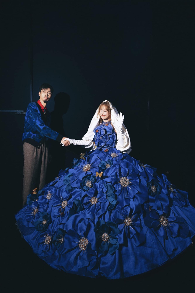 Ho&agrave;ng Th&ugrave;y Linh - Đen t&aacute;i xuất hậu sinh con: L&agrave;m 3 điều đặc biệt, h&agrave;ng chục ng&agrave;n người ph&aacute;t sốt v&igrave; c&aacute;i nắm tay! - Ảnh 6.