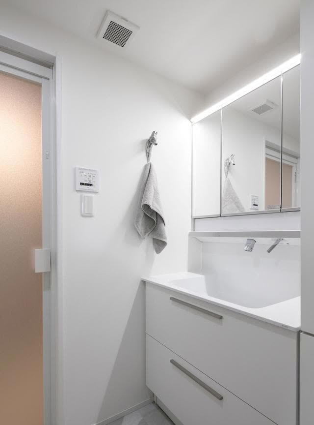 Người vợ 36 tuổi quyết không giao du hay mua sắm, cô chỉ ở nhà và dọn dẹp nơi ở sạch "như lau như li" - Ảnh 17. Người vợ 36 tuổi quyết không giao du hay mua sắm, cô chỉ ở nhà và dọn dẹp nơi ở sạch "như lau như li" - Ảnh 17.