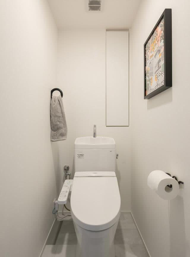 Người vợ 36 tuổi quyết không giao du hay mua sắm, cô chỉ ở nhà và dọn dẹp nơi ở sạch "như lau như li" - Ảnh 16. Người vợ 36 tuổi quyết không giao du hay mua sắm, cô chỉ ở nhà và dọn dẹp nơi ở sạch "như lau như li" - Ảnh 16.