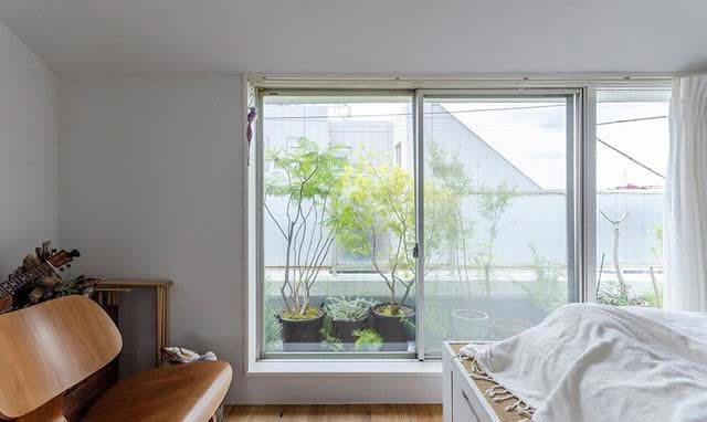 Người vợ 36 tuổi quyết không giao du hay mua sắm, cô chỉ ở nhà và dọn dẹp nơi ở sạch "như lau như li" - Ảnh 15. Người vợ 36 tuổi quyết không giao du hay mua sắm, cô chỉ ở nhà và dọn dẹp nơi ở sạch "như lau như li" - Ảnh 15.