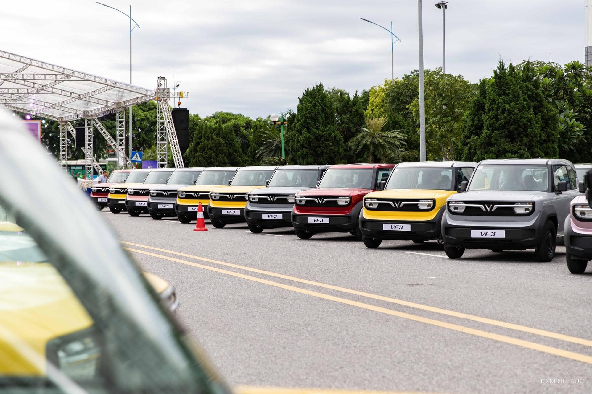 VinFast l&ecirc;n top 1, 'liều thuốc' 3 th&aacute;ng giảm lệ ph&iacute; trước bạ v&agrave; những sự kiện đ&aacute;ng ch&uacute; &yacute; của thị trường &ocirc; t&ocirc; Việt năm 2024- Ảnh 2.