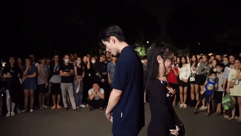 1 sao nam Vbiz bị từ chối t&igrave;nh cảm giữa phố đi bộ, nhưng nhan sắc v&agrave; th&aacute;i độ mới g&acirc;y sốt - Ảnh 7.