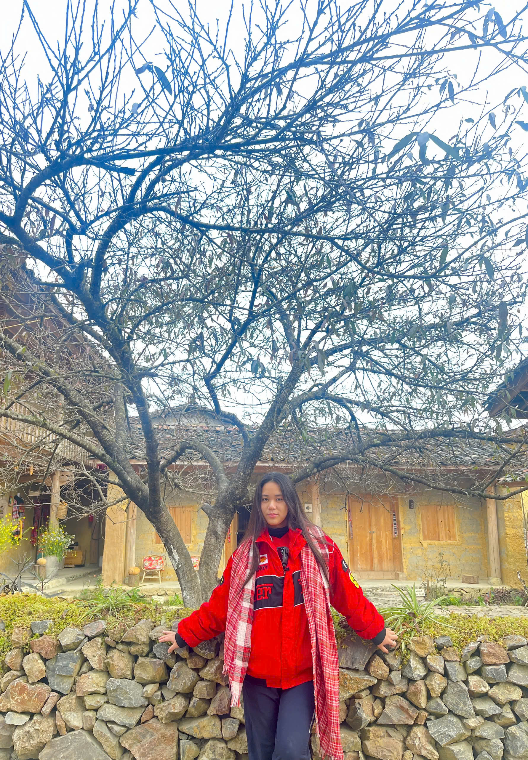 Bella Vũ mang quà Tết sớm tặng các em nhỏ vùng cao - Ảnh 8.