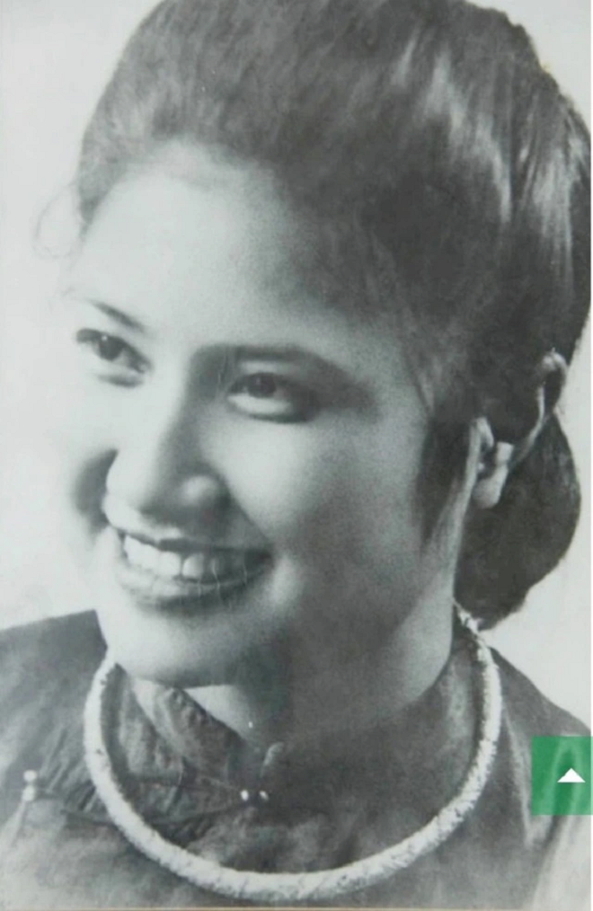 Nữ NSƯT U100 vẫn được khen đẹp, minh mẫn, móng tay cắt tỉa, tạo kiểu điệu đà - Ảnh 2.