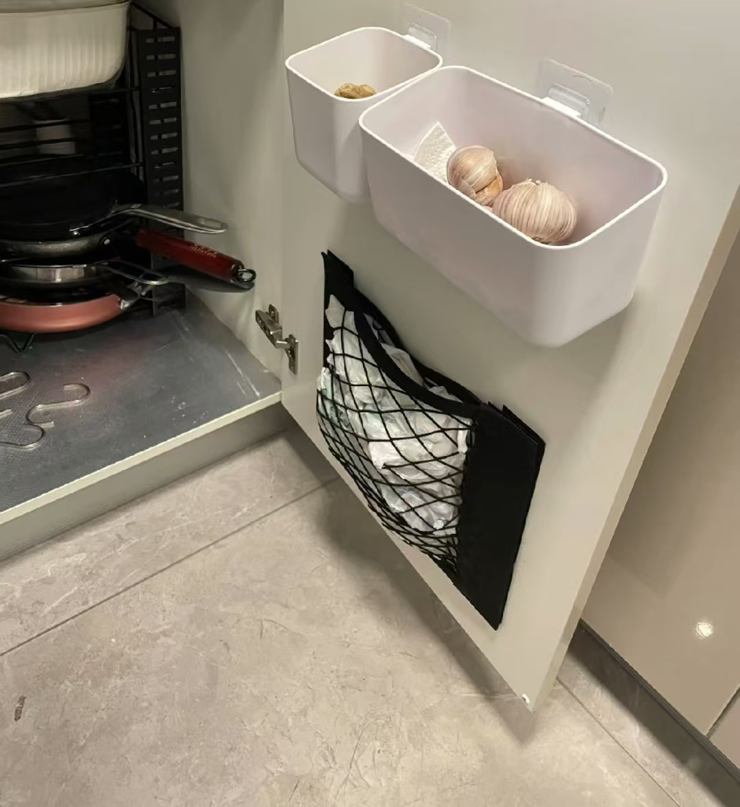 T&ocirc;i đ&atilde; bị sốc khi ph&aacute;t hiện ra nơi k&iacute;n đ&aacute;o n&agrave;y trong nh&agrave; ho&agrave;n to&agrave;n c&oacute; thể trở th&agrave;nh kho lưu trữ "đỉnh ch&oacute;p"! - Ảnh 6.