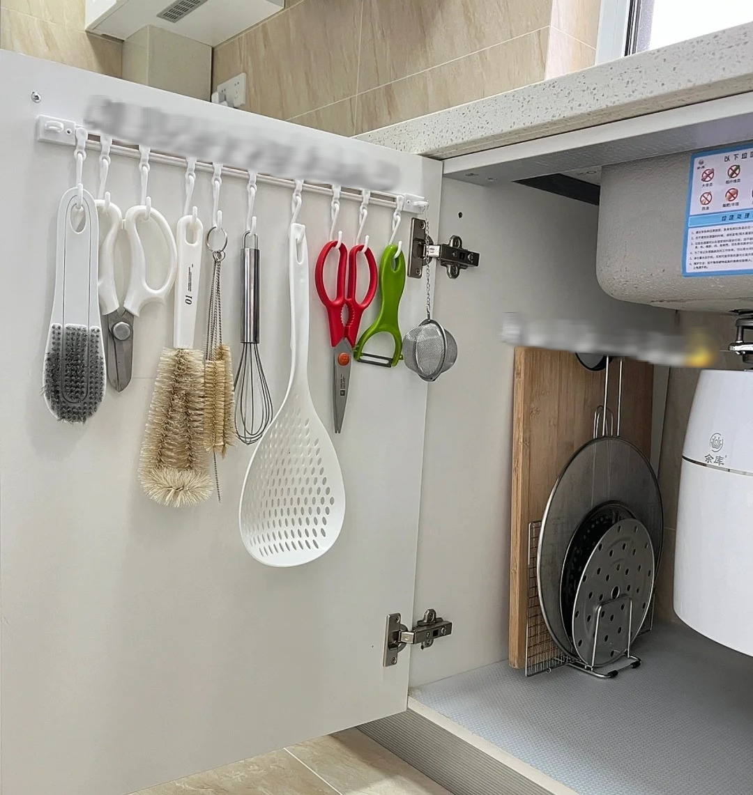 T&ocirc;i đ&atilde; bị sốc khi ph&aacute;t hiện ra nơi k&iacute;n đ&aacute;o n&agrave;y trong nh&agrave; ho&agrave;n to&agrave;n c&oacute; thể trở th&agrave;nh kho lưu trữ "đỉnh ch&oacute;p"! - Ảnh 5.