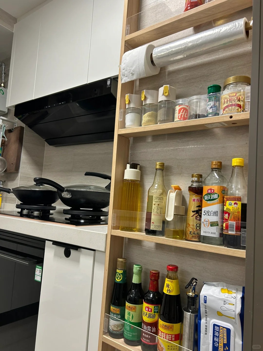 T&ocirc;i đ&atilde; bị sốc khi ph&aacute;t hiện ra nơi k&iacute;n đ&aacute;o n&agrave;y trong nh&agrave; ho&agrave;n to&agrave;n c&oacute; thể trở th&agrave;nh kho lưu trữ "đỉnh ch&oacute;p"! - Ảnh 4.