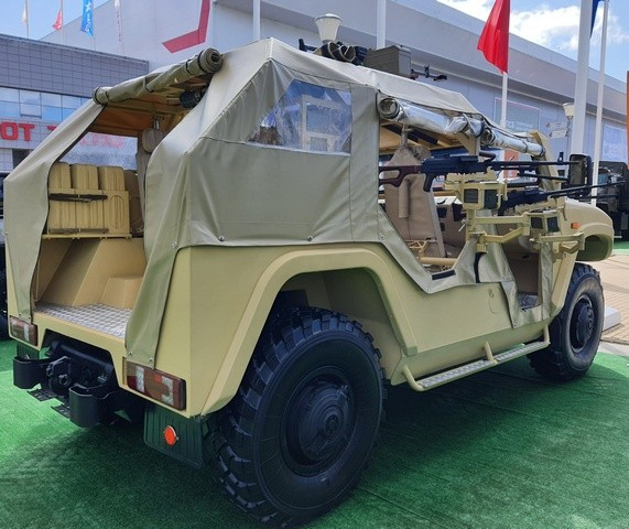 Hỏa lực mạnh trên xe buggy khung gầm Tigr của Quân đội Nga - Ảnh 4. Hỏa lực mạnh trên xe buggy khung gầm Tigr của Quân đội Nga - Ảnh 4.